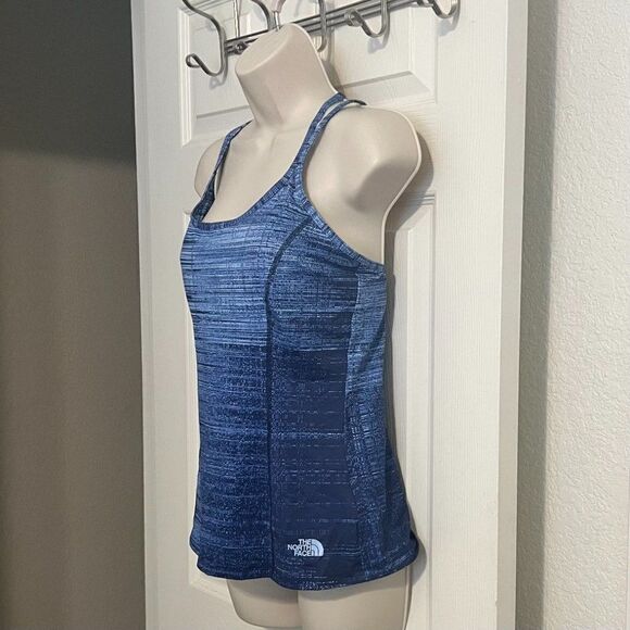 The North Face Athletic Blue Tank Top Size M - Picture 2 of 6